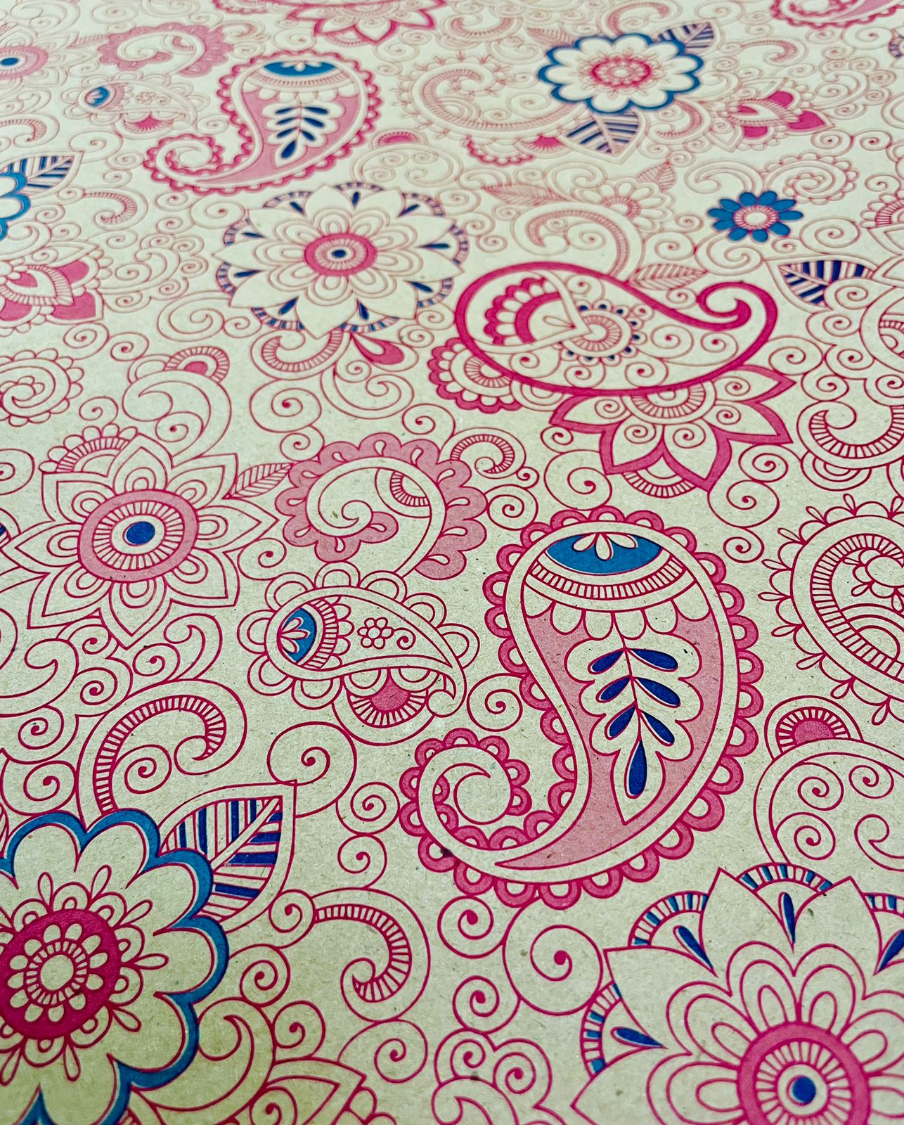 Бумага крафт 100 х70 см , 'Узоры' , (1 лист), 5073